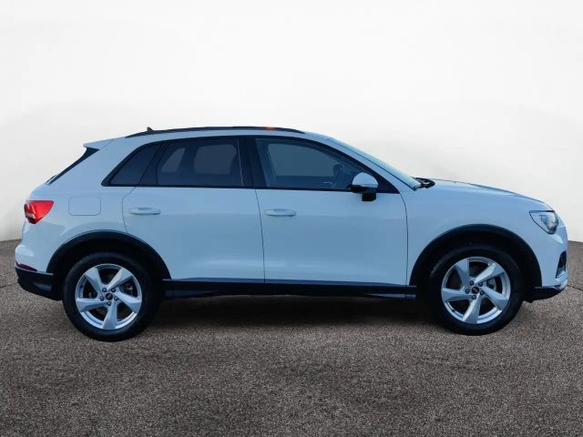 Audi Q3 35 TFSI S-Tronic
