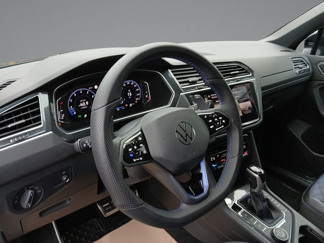 Volkswagen Tiguan Tiguan 2.0 TSI R 4M+DSG+MATRIX+HUD+PANO+NAVI+ACC