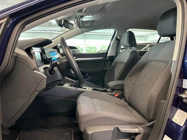 Volkswagen Golf 1.0 TSI Business Life