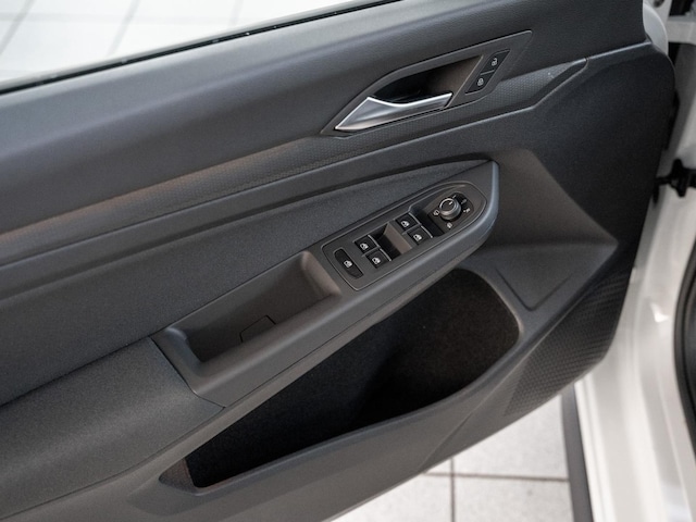 Volkswagen Golf 2.0 TSI Golf VIII