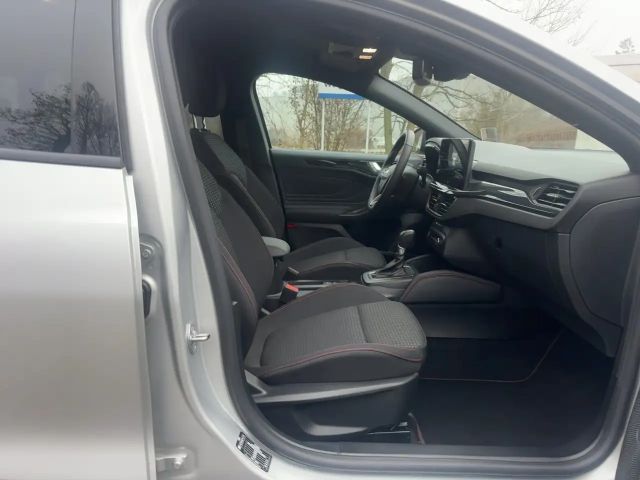 Ford Focus ST Line Wagon