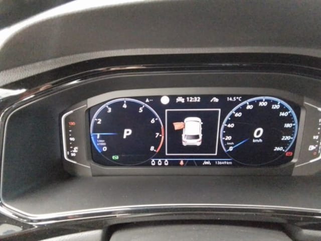 Volkswagen T-Roc T-ROC 2.0    R-L  BT140 TSID7A