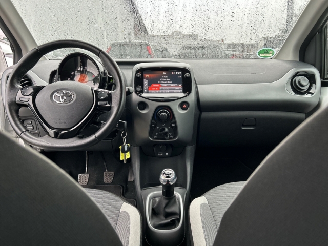 Toyota Aygo 5-deurs Play X-play