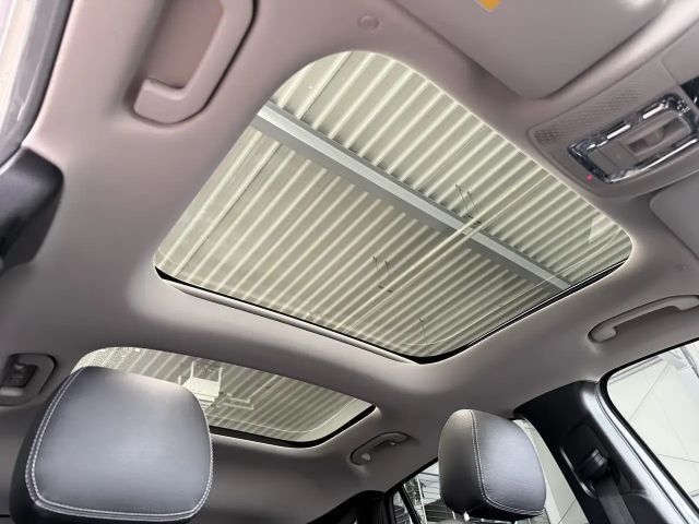 Mercedes-Benz GLA 250 4MATIC AMG Line