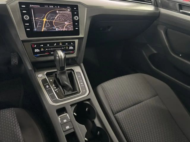 Volkswagen Passat Business DSG Variant