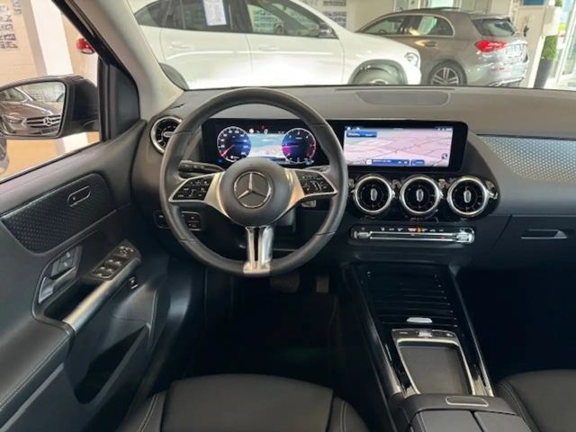 Mercedes-Benz B 200 B 200 d Progressive Sedan