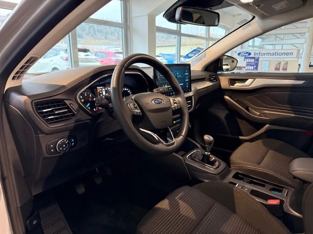 Ford Focus Titanium Wagon