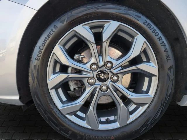 Ford Focus EcoBoost ST Line