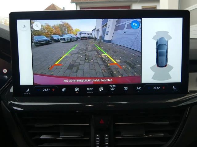 Ford Focus ST Line Wagon