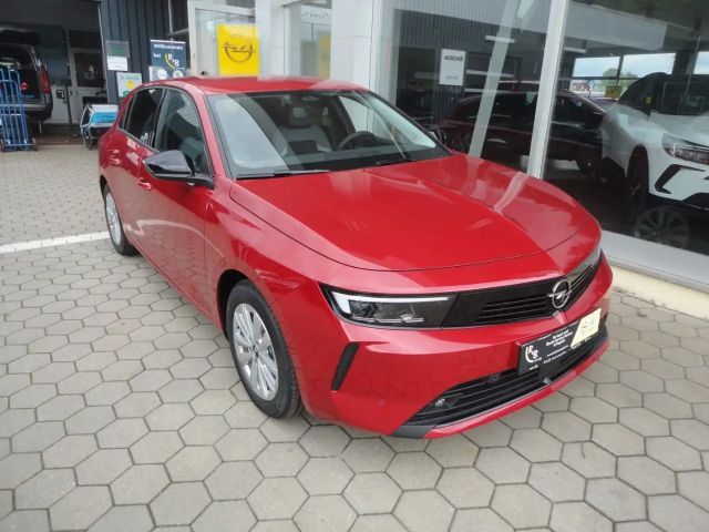 Opel Astra 1.2 Turbo Enjoy Turbo