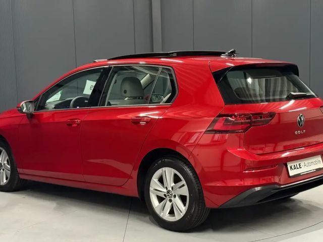 Volkswagen Golf 1.5 eTSI Golf VIII Life