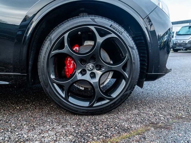 Alfa Romeo Stelvio Veloce