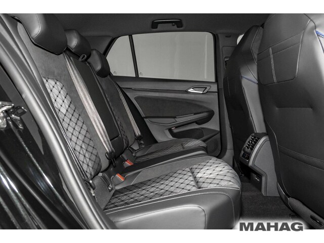 Volkswagen Golf 1.5 eTSI Golf VIII IQ.Drive