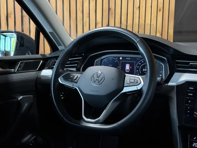 Volkswagen Passat DSG IQ.Drive Variant