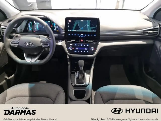 Hyundai Ioniq Hybrid Plug-in Style