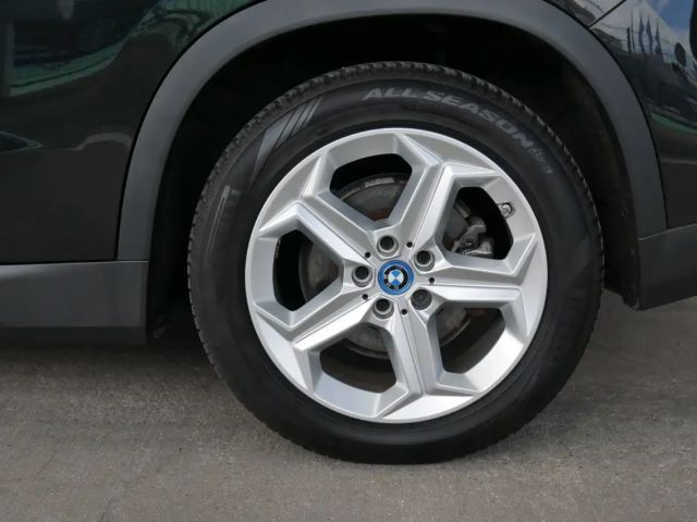 BMW iX1 xDrive30