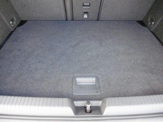 Volkswagen Golf 1.5 TSI Golf VIII