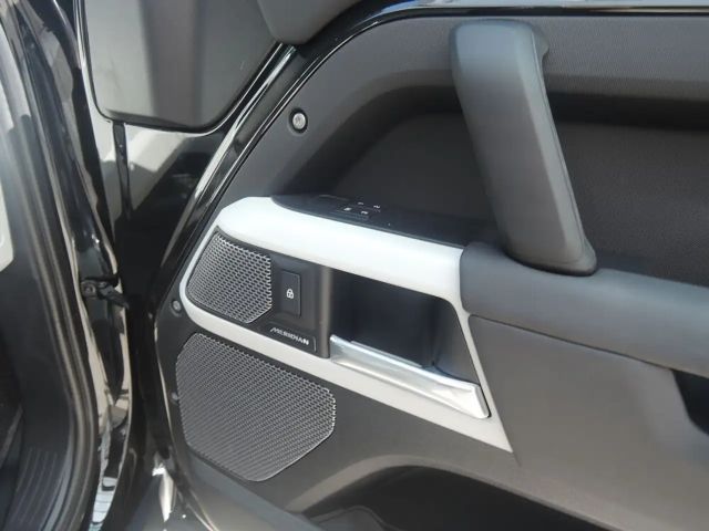 Land Rover Defender 110 AWD D200 SE