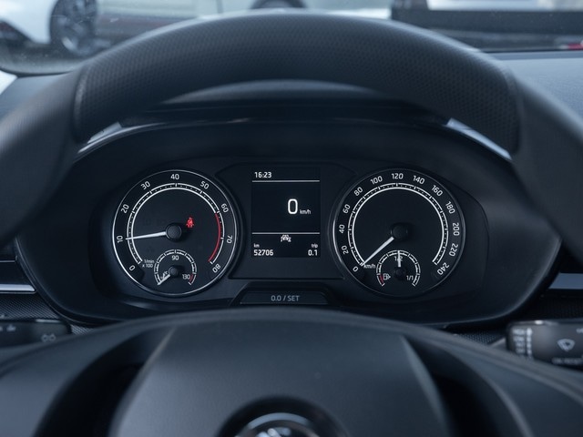 Skoda Fabia Fabia 1.0 LED+KLIMA+PDC+LANE+SUNSET