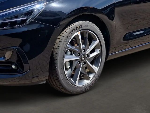 Hyundai i30 Advantage Hybrid T-GDi