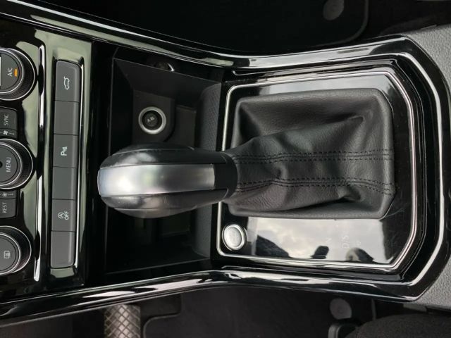 Volkswagen Touran 2.0 TDI DSG Highline