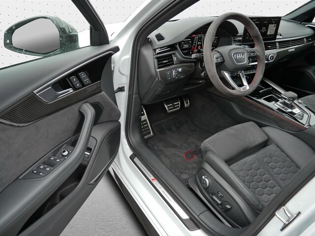 Audi RS4 Avant Quattro