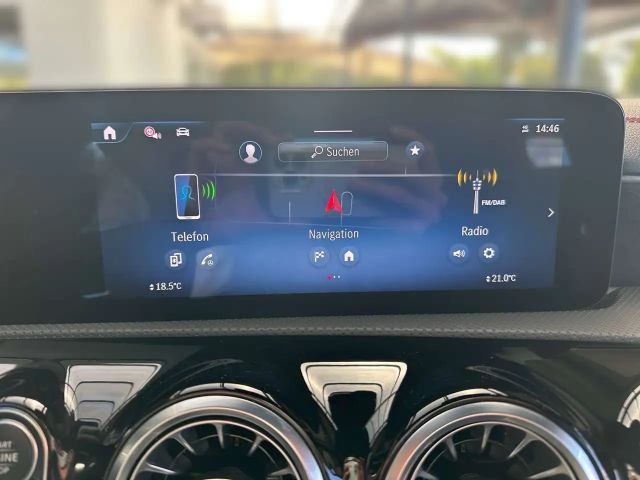 Mercedes-Benz CLA 200 AMG Line Shooting Brake