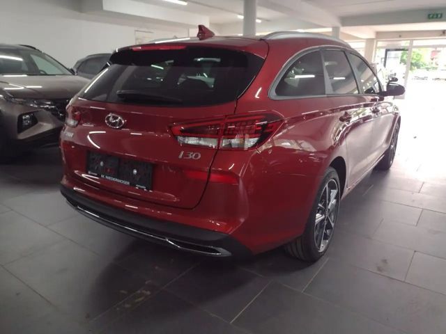 Hyundai i30 T-GDi