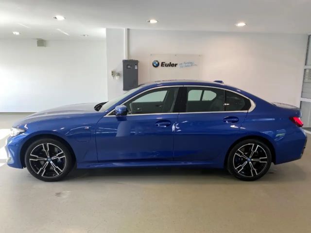 BMW 330 330e M-Sport Sedan