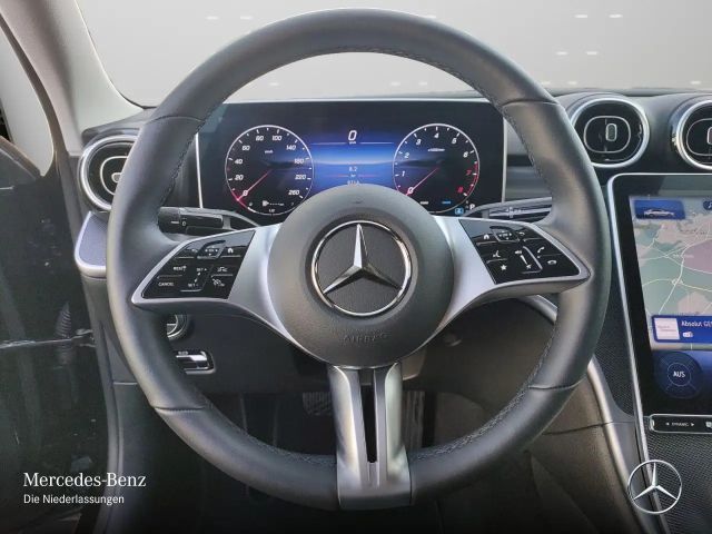 Mercedes-Benz C 180 AVANTGARDE Sedan