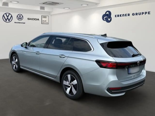 Volkswagen Passat 1.5 eTSI Business DSG