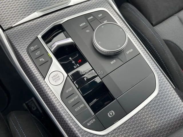 BMW 330 330d M-Sport Touring xDrive