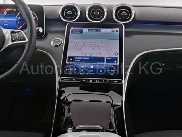 Mercedes-Benz C 180 AVANTGARDE Sedan