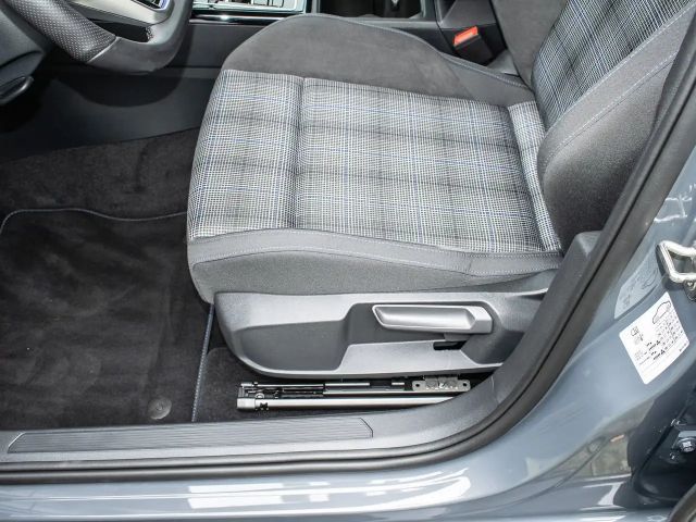 Volkswagen Golf DSG GTE eHybrid
