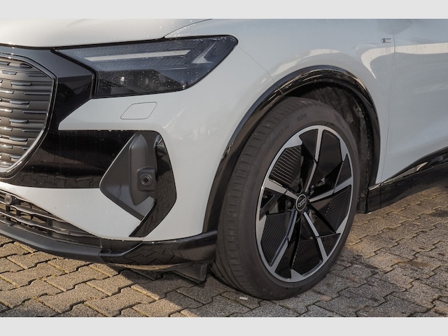 Audi Q4 e-tron SUV 45 e-tron Audi Q4 e-tron
