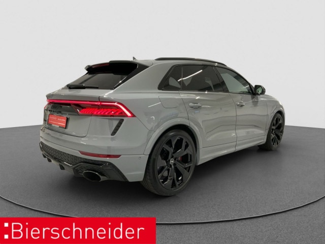 Audi RS Q8 Quattro