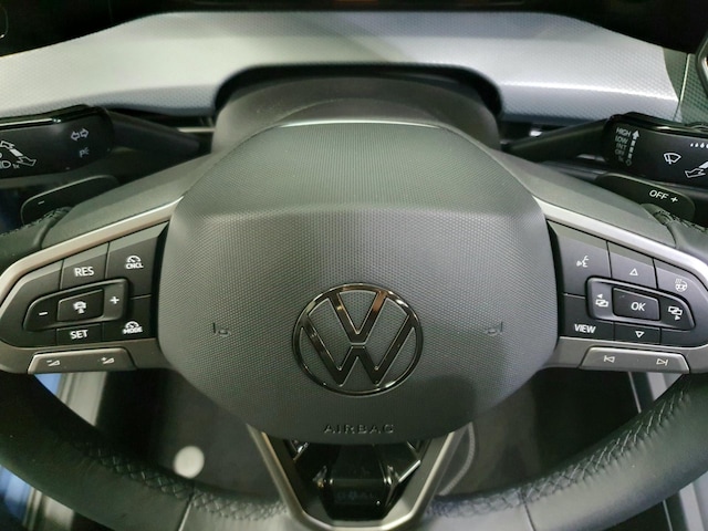 Volkswagen Golf 1.5 eTSI DSG