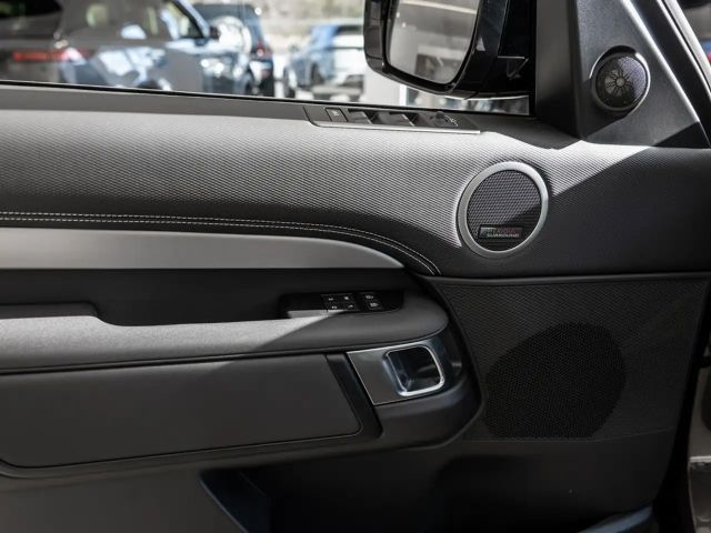 Land Rover Discovery AWD D250 Dynamic SE