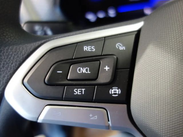 Volkswagen T-Cross 4Me TSI