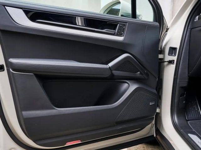 Porsche Cayenne E-Hybrid S