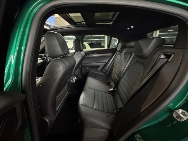 Alfa Romeo Stelvio Q4 Veloce