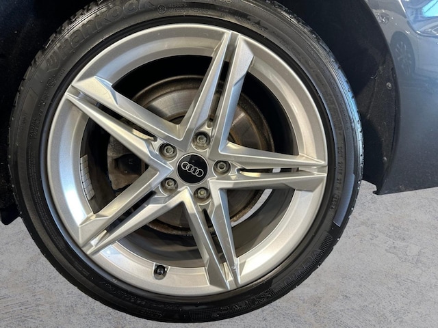 Audi A4 35 TDI S-Tronic Sedan