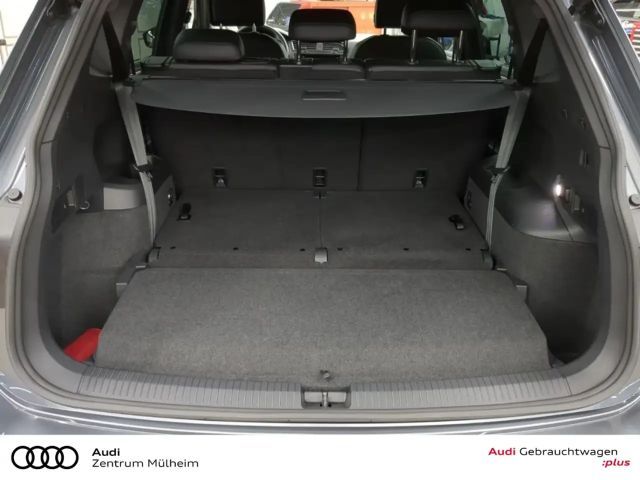 Volkswagen Tiguan 4Motion Allspace R-Line