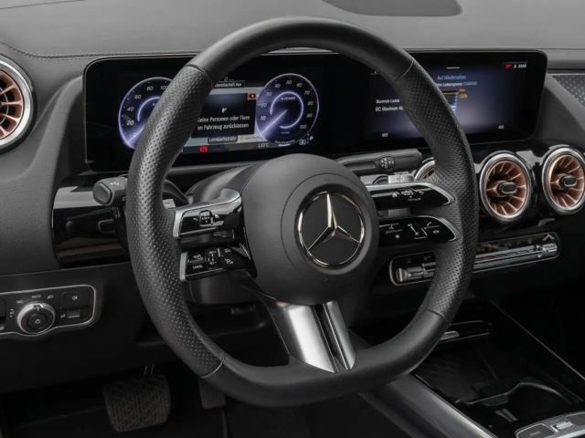 Mercedes-Benz EQA 300 4MATIC