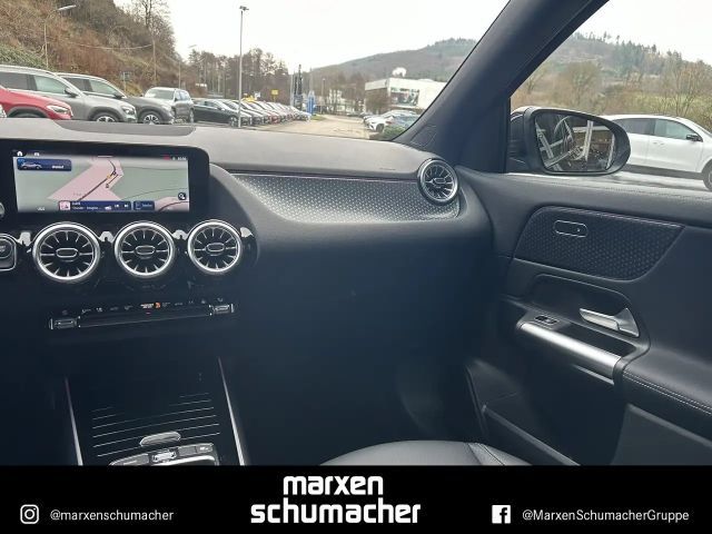 Mercedes-Benz EQA 300 4MATIC Progressive