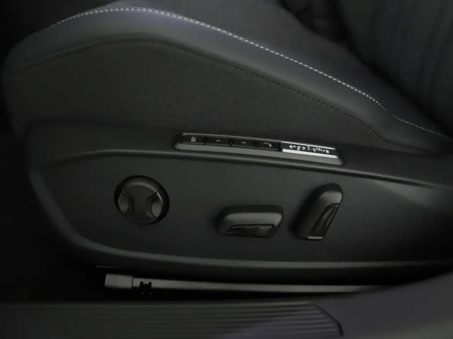 Volkswagen Golf Business Variant