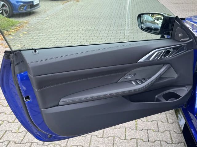 BMW M4 Cabrio Competition xDrive