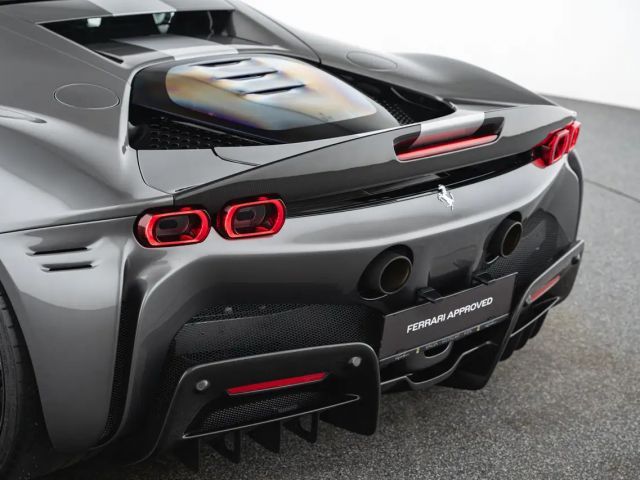 Ferrari SF90 Stradale