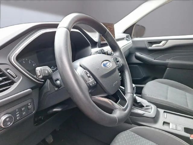 Ford Kuga Cool & Connect