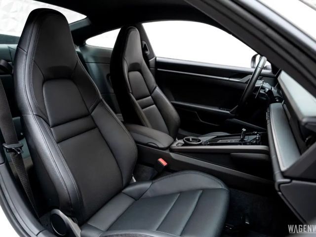 Porsche 992 Carrera Coupé